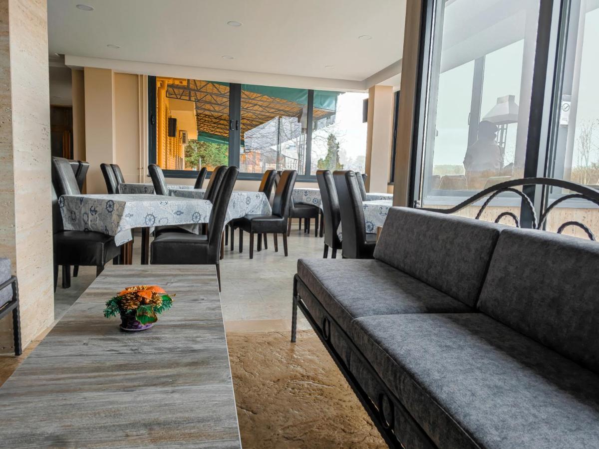 Hotel Marina Oasa Grocka المظهر الخارجي الصورة
